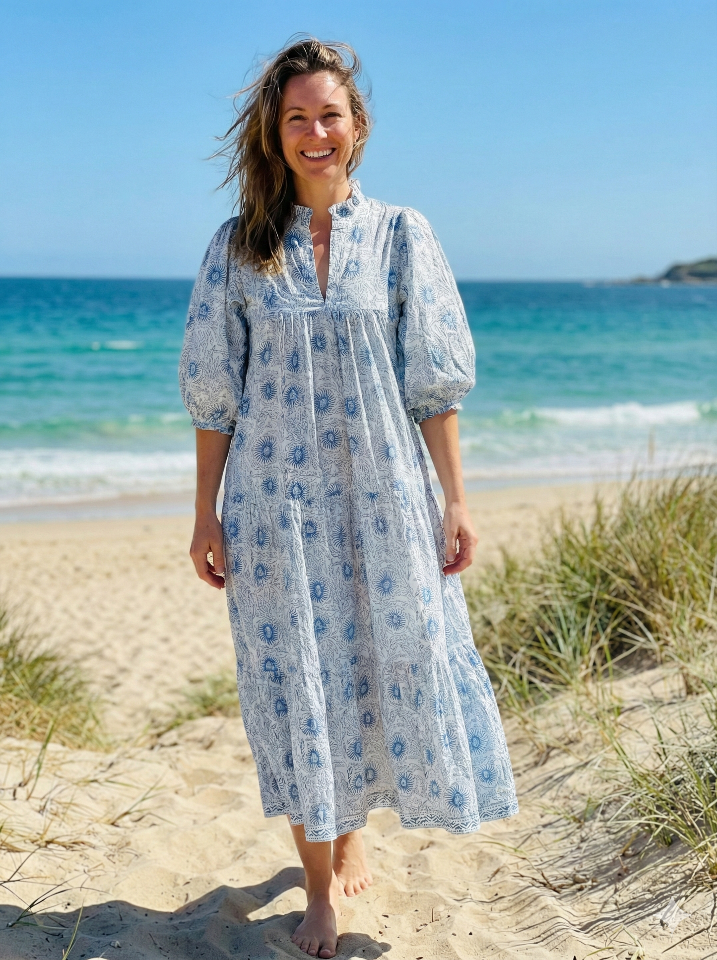 stylish blue-white floral printed women's maxi dress
