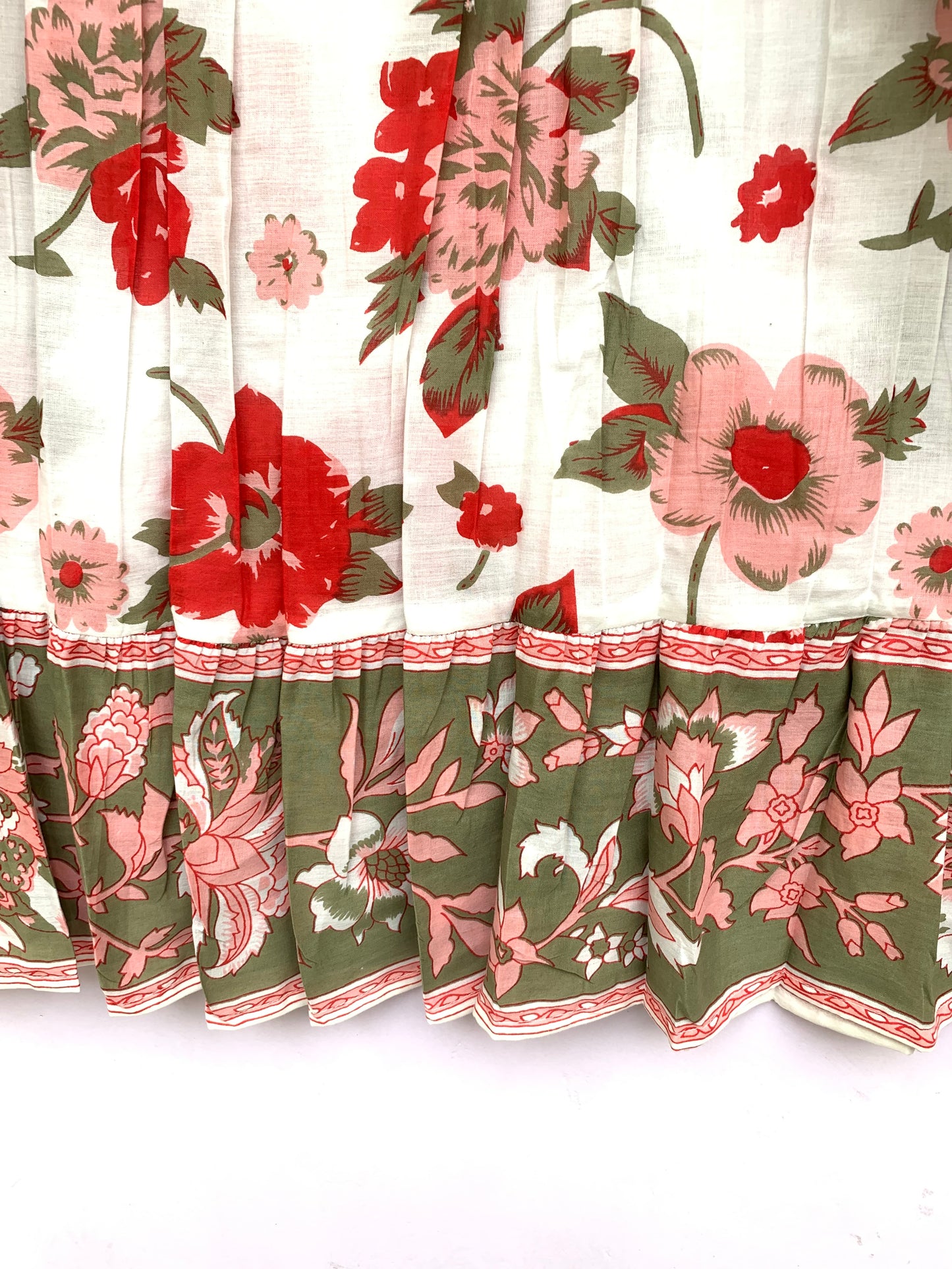 White Red Floral Screen Printed Cotton Mini Dress – Long Sleeve Boho Indian Dress